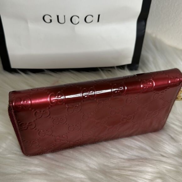 💯Authentic Gucci Zipped Around Long Wallet 🍀 - Picture 15 of 16